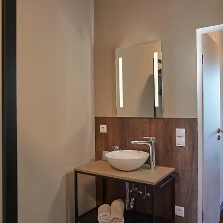 Restaurant Lindenhof ホテル